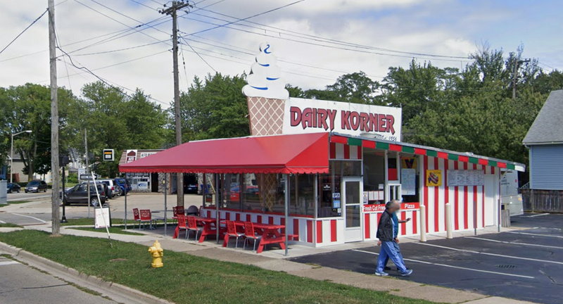 Dairy Isle - St Joseph - 1605 Lakeview Ave - Street View (newer photo)